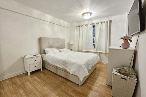 1 bedroom flat to rent, Edgware Road, Park West, London W2