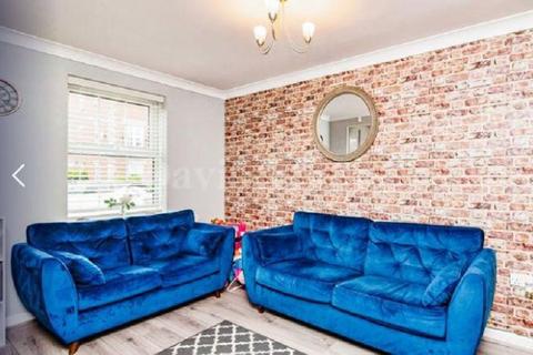 3 bedroom townhouse for sale, Grosmont Way, Newport. NP10 8UQ