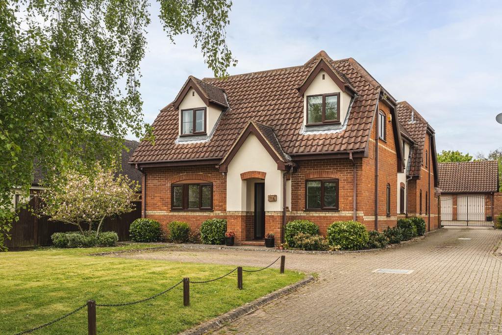 Shefford Road, Meppershall, Shefford... 4 bed detached house for sale