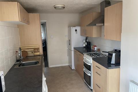 1 bedroom bungalow to rent, Huntsmans Way, Leicester