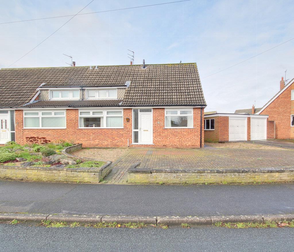 Canada Drive, Cottingham 3 bed house £1,100 pcm (£254 pw)