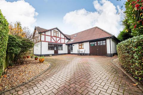 3 bedroom detached house for sale, Blundells Lane, Southport PR9