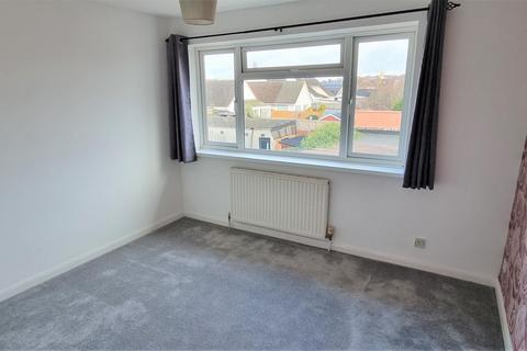 3 bedroom end of terrace house to rent, Crawford Gardens, St Thomas, Exeter