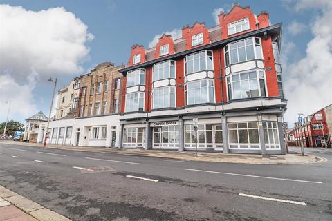 Property to rent, Coronation Walk, Southport PR8