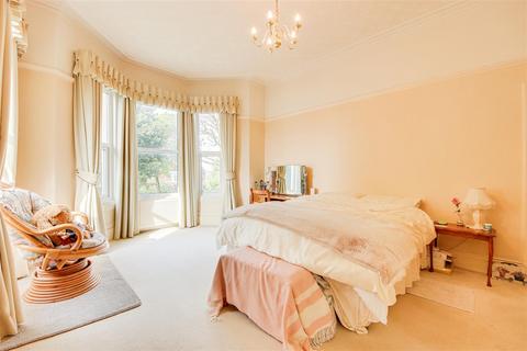 2 bedroom duplex for sale, Sussex Road, Southport PR8