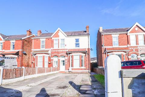 3 bedroom semi-detached house for sale, Sussex Road, Southport PR8