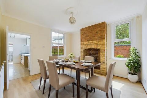 3 bedroom end of terrace house for sale, Beech Avenue, Nottingham NG4