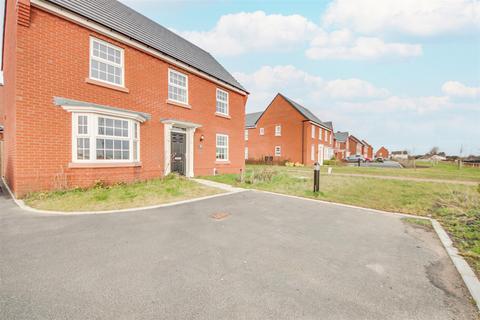 4 bedroom detached house for sale, Woodhouse Close, Southport PR8
