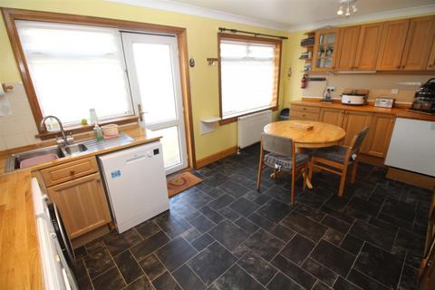 4 Larch Walk, Wemyss Bay, PA18 6BJ