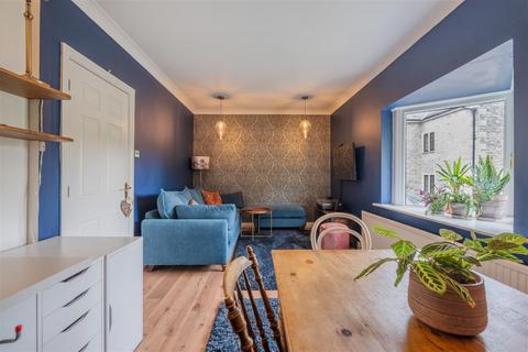 2 bedroom flat for sale, Victoria House, Dapps Hill, Keynsham, Bristol