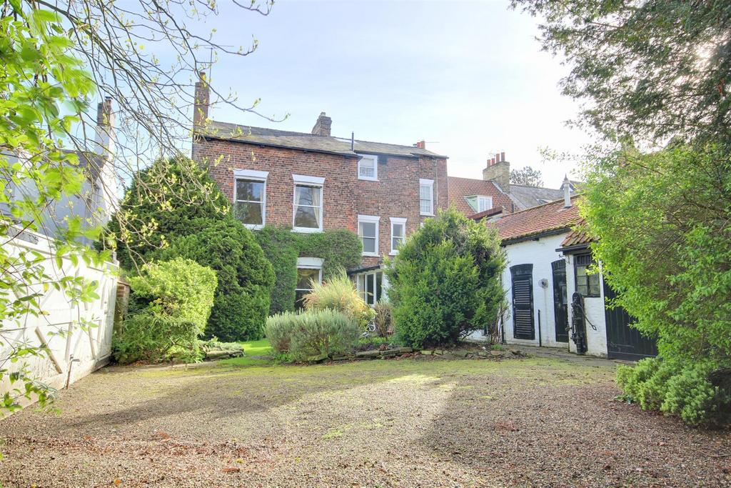 North Bar Without, Beverley 4 bed townhouse for sale £995,000