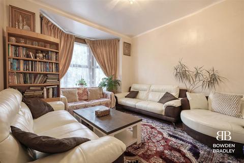 6 bedroom terraced house for sale, Chingford Road, Walthamstow