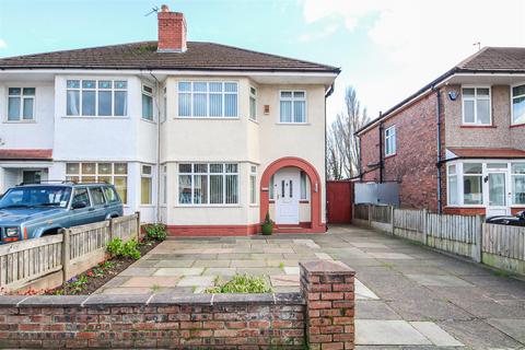 3 bedroom semi-detached house for sale, Balmoral Drive, Southport PR9