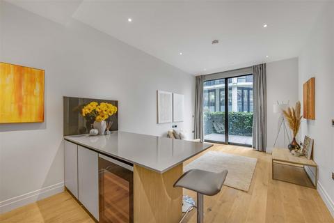 2 bedroom flat to rent, 4 Riverlight Quay, London SW11