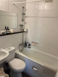 House to rent, Cullum Welch House, London EC1Y