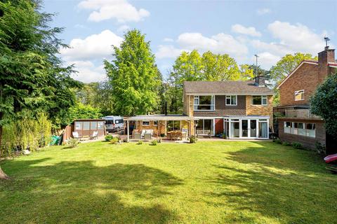 4 bedroom detached house for sale, Roundway Close, Camberley GU15