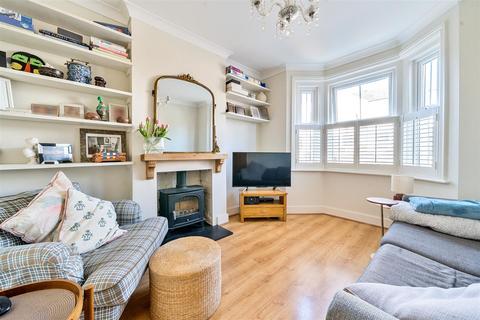 3 bedroom end of terrace house for sale, Clarence Road, Hampshire GU51