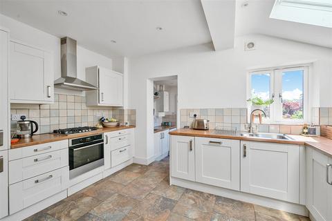 3 bedroom end of terrace house for sale, Clarence Road, Hampshire GU51