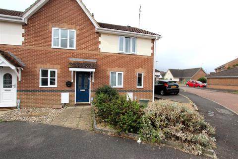 2 bedroom terraced house to rent, Shorefields, Gillingham ME8