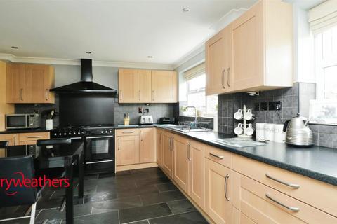 4 bedroom detached house for sale, Yearling Chase, Swinton, Mexborough