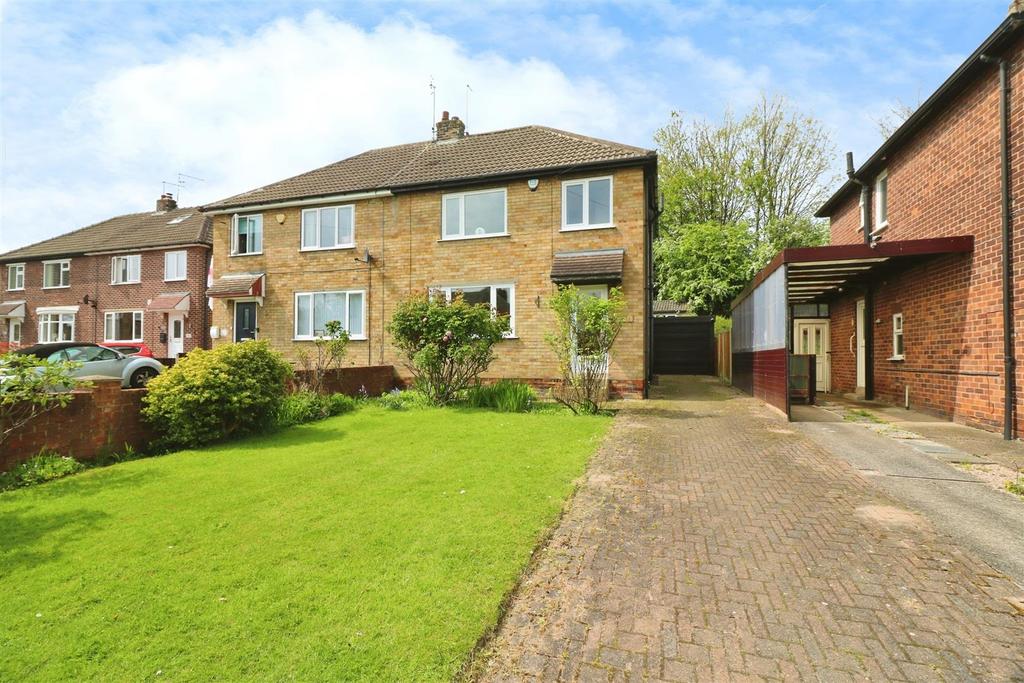 Willow Avenue, Rawmarsh, Rotherham 3 bed semidetached house for sale