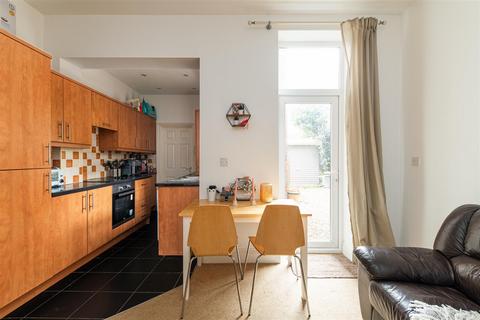 3 bedroom flat to rent, Shortridge Terrace, Jesmond, Newcastle Upon Tyne