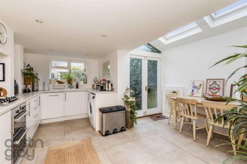 2 bedroom house for sale, West Hill Street, Brighton