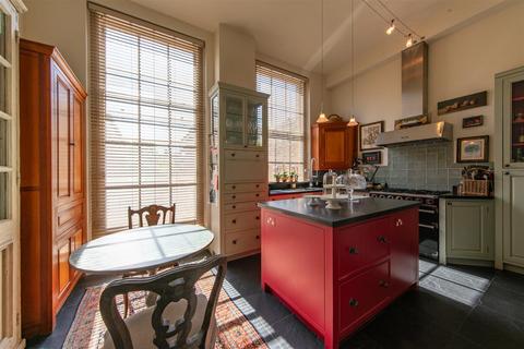 3 York Terrace West, London, NW1 4QA