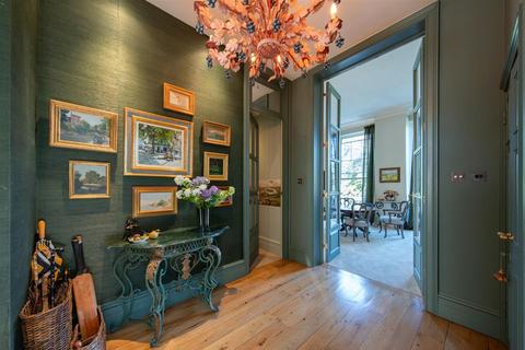 3 York Terrace West, London, NW1 4QA