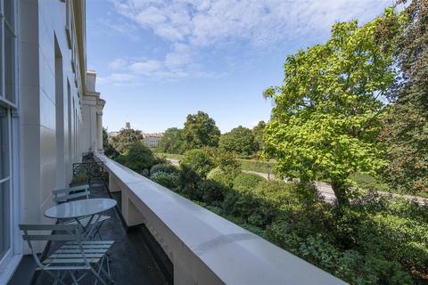 3 York Terrace West, London, NW1 4QA
