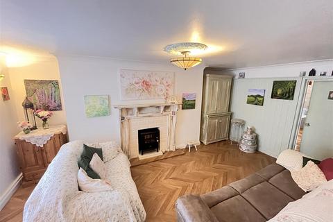 57 Stone Street, Llandovery, SA20 0DQ