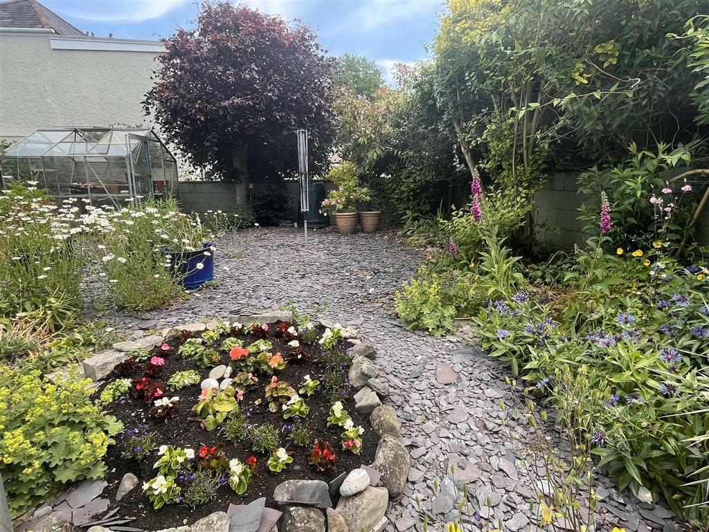 New garden 3.JPG