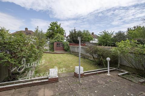 92 Isham Road, London, SW16 4TF