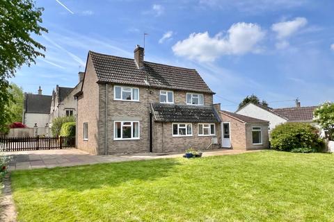 Grange Croft Bath Road, Leonard Stanley, Stonehouse, GL10 3LP
