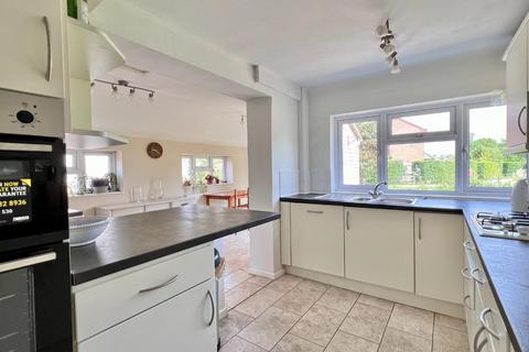 Grange Croft Bath Road, Leonard Stanley, Stonehouse, GL10 3LP