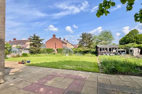 Grange Croft Bath Road, Leonard Stanley, Stonehouse, GL10 3LP