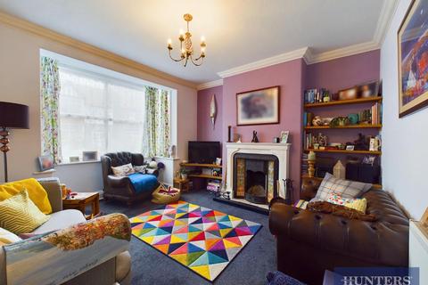 3 bedroom terraced house for sale, Woodall Avenue, Scarborough