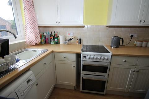 2 bedroom terraced house for sale, Larkspur Close, Thornbury, Bristol