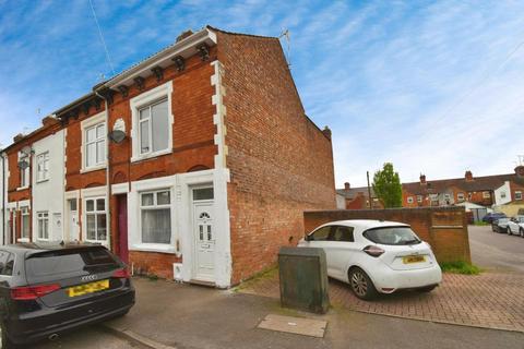 2 bedroom end of terrace house for sale, Bassett Street, Wigston, Leicestershire