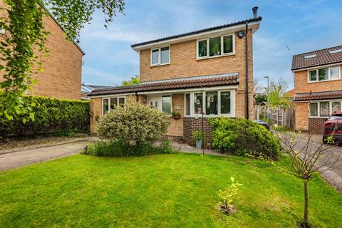 4 bedroom detached house for sale, Creswick Close, Walton, Chesterfield, S40 3PX