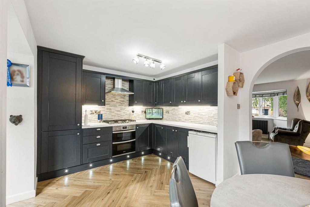 KITCHEN DINER 03.jpg