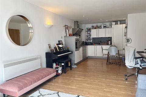1 bedroom apartment to rent, Watermarque, 100 Browning Street, Birmingham