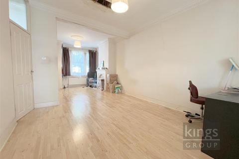 3 bedroom house for sale, Alberta Road, Enfield