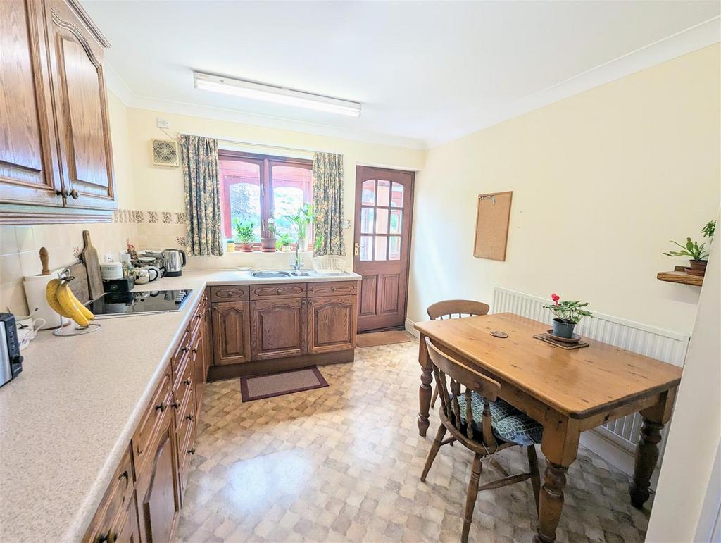 Kitchen Diner