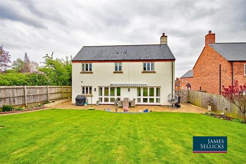4 bedroom detached house for sale, Buswell Court, Clipston, Market Harborough
