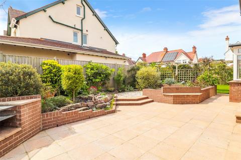 6 Alexandra Road, Minehead, TA24 5DR