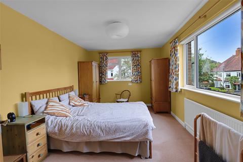 6 Alexandra Road, Minehead, TA24 5DR