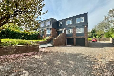 2 bedroom apartment for sale, Malvern Court, Ack Lane West, Cheadle Hulme