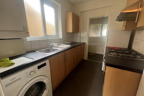 1 bedroom apartment to rent, Crespigny Road, Hendon, London