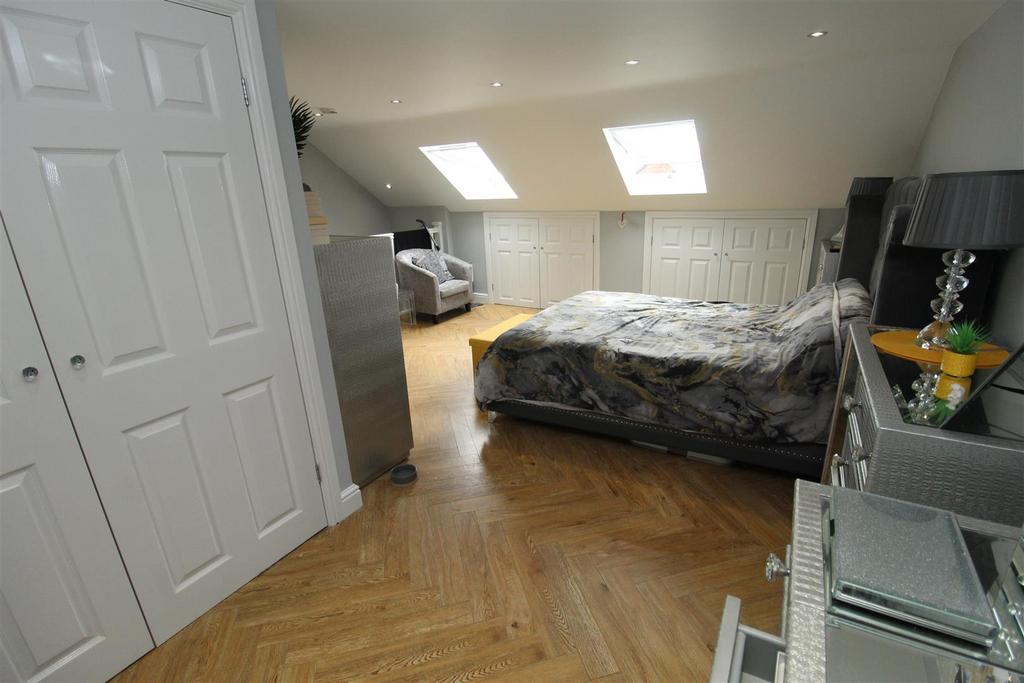 Bed1a.JPG